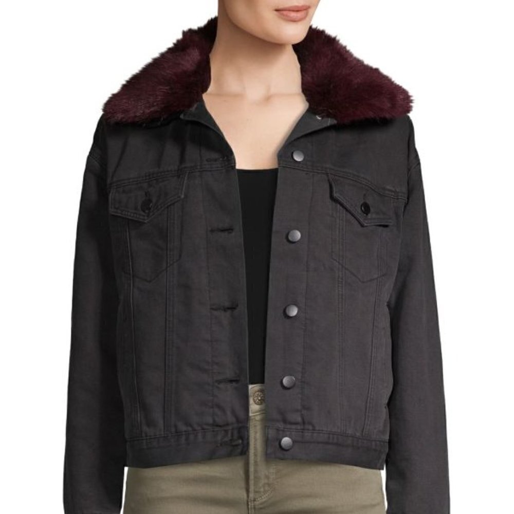 JAK & RAE Trucker Jean Jacket Size Medium